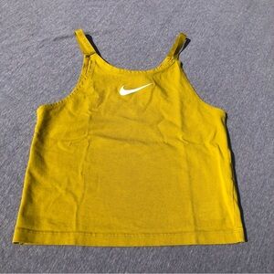 Nike Airmax crop tank